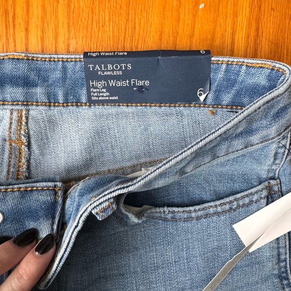 NWT Talbots Flawless High Waist Flare Light Wash Jeans - Picture 3 of 4